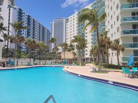 3901 S Ocean Drive Hollywood FL 33019