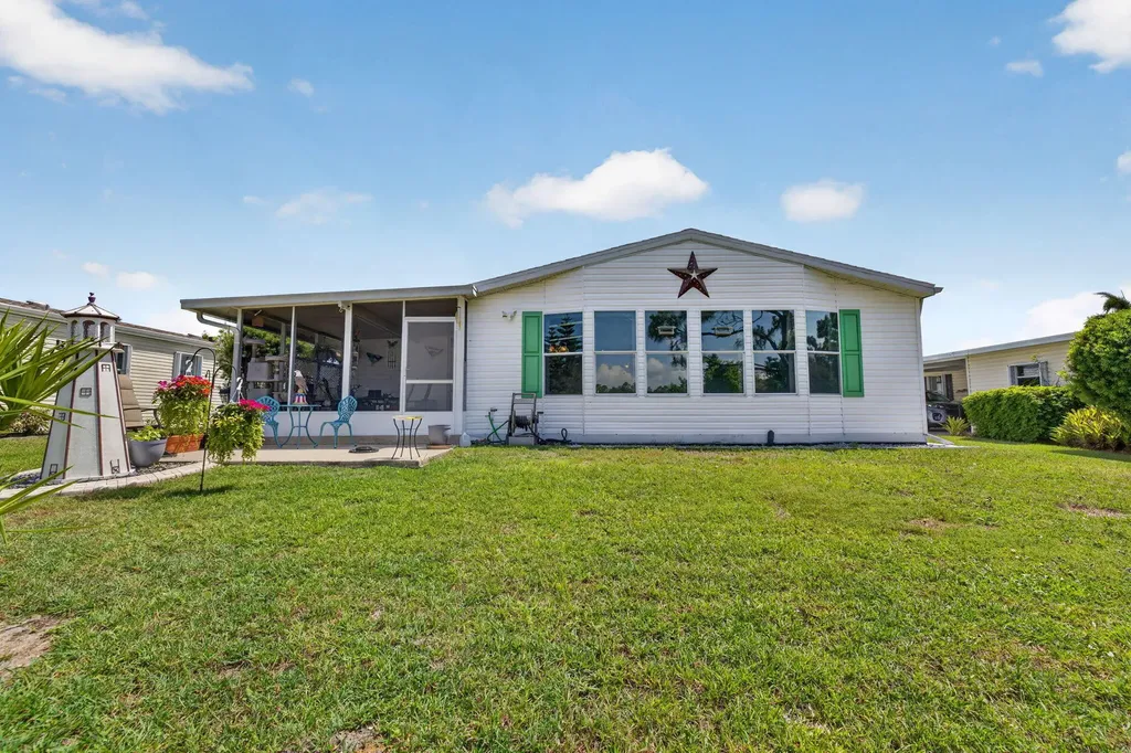 2820 Eagle's Nest Way Port St Lucie FL 34952