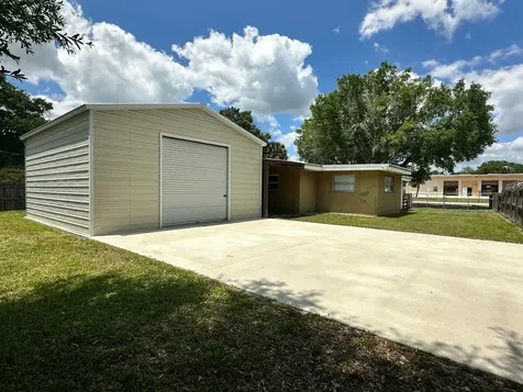 1005 NW 5th Street Okeechobee FL 34972