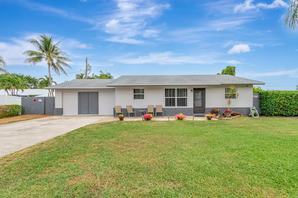 9212 Fountain Road Lake Worth FL 33467
