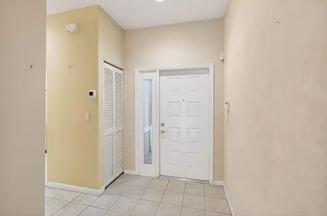 10641 Royal Caribbean Circle Boynton Beach FL 33437