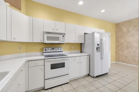 10641 Royal Caribbean Circle Boynton Beach FL 33437
