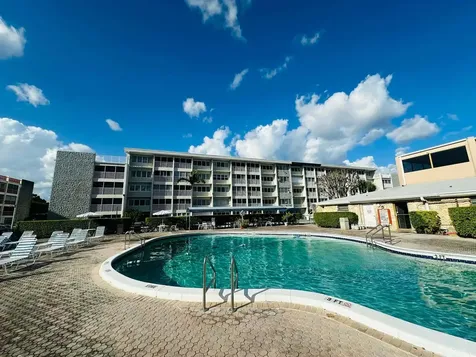 215 SE 3rd Avenue Hallandale Beach FL 33009