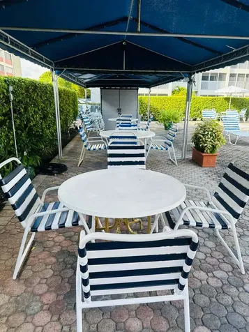 215 SE 3rd Avenue Hallandale Beach FL 33009