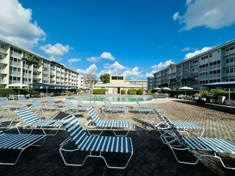 215 SE 3rd Avenue Hallandale Beach FL 33009
