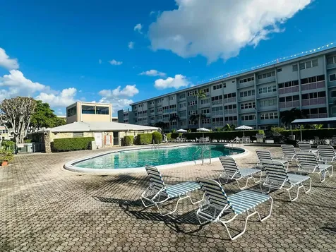 215 SE 3rd Avenue Hallandale Beach FL 33009