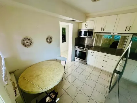 215 SE 3rd Avenue Hallandale Beach FL 33009