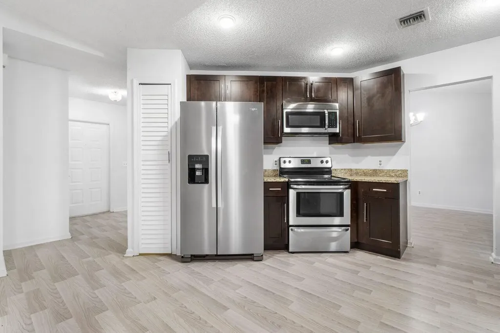 190 Parkwood Drive S Royal Palm Beach FL 33411