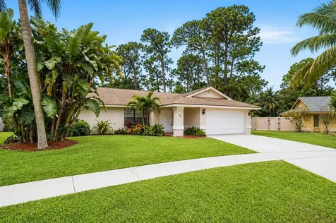 190 Parkwood Drive S Royal Palm Beach FL 33411