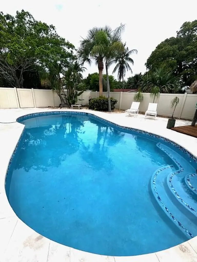 631 Linnet Circle Delray Beach FL 33444