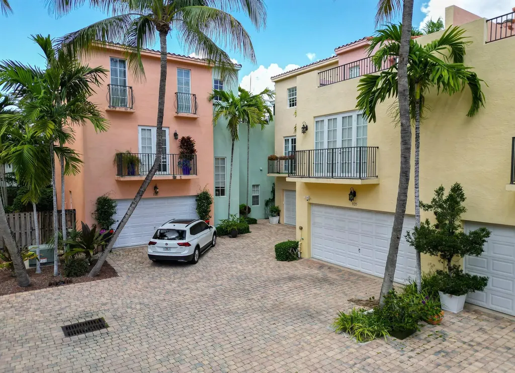 1123 NE 18th Avenue Fort Lauderdale FL 33304