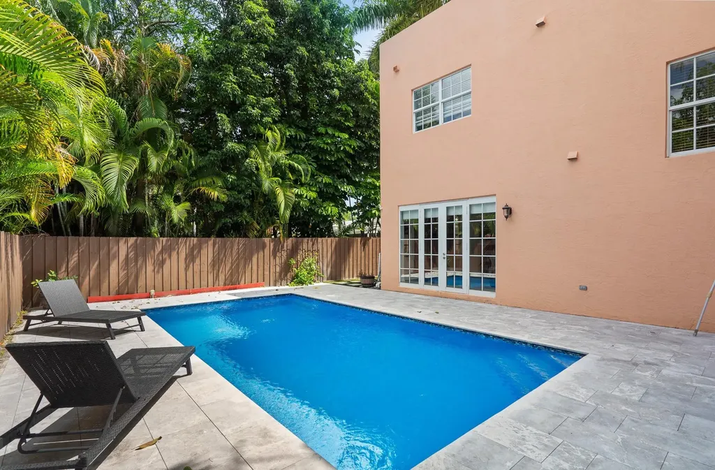 1123 NE 18th Avenue Fort Lauderdale FL 33304