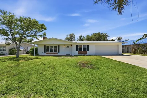 1804 Bayshore Drive Fort Pierce FL 34949
