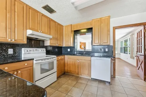 1804 Bayshore Drive Fort Pierce FL 34949