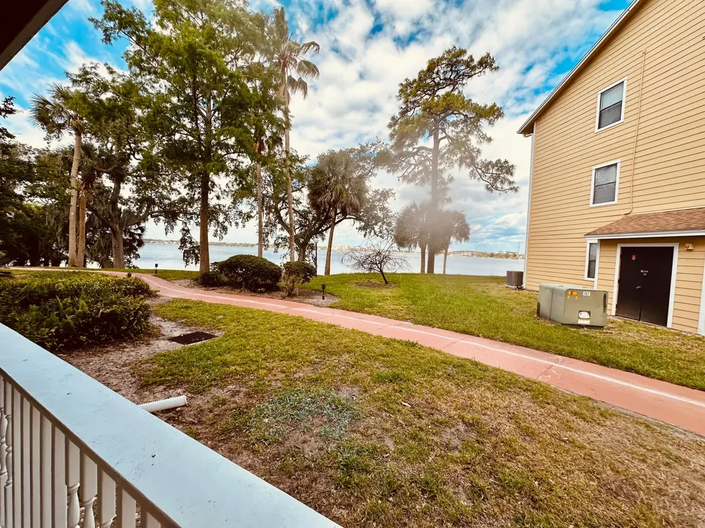 225 S Tropical Trail Merritt Island FL 32952