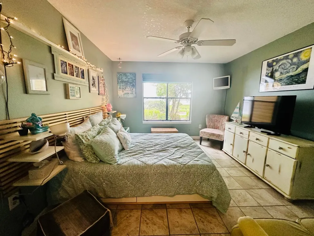 225 S Tropical Trail Merritt Island FL 32952