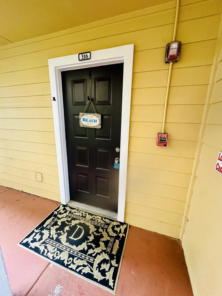 225 S Tropical Trail Merritt Island FL 32952