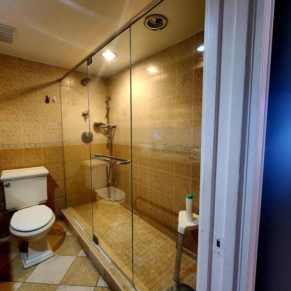 3100 NE 48th Street Fort Lauderdale FL 33308