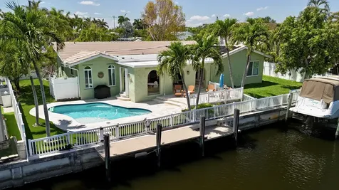 1920 SW 58th Avenue Plantation FL 33317