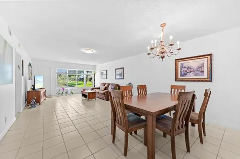9244 Flynn Circle Boca Raton FL 33496