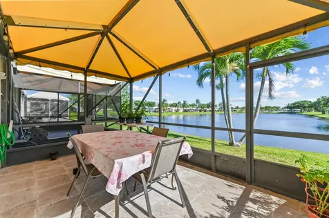 9244 Flynn Circle Boca Raton FL 33496