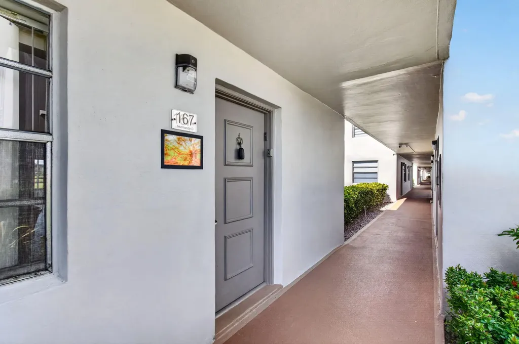 167 Normandy Delray Beach FL 33484