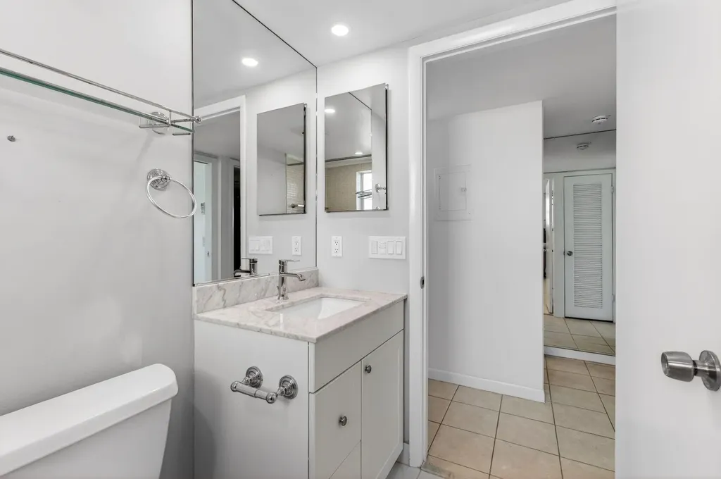 167 Normandy Delray Beach FL 33484