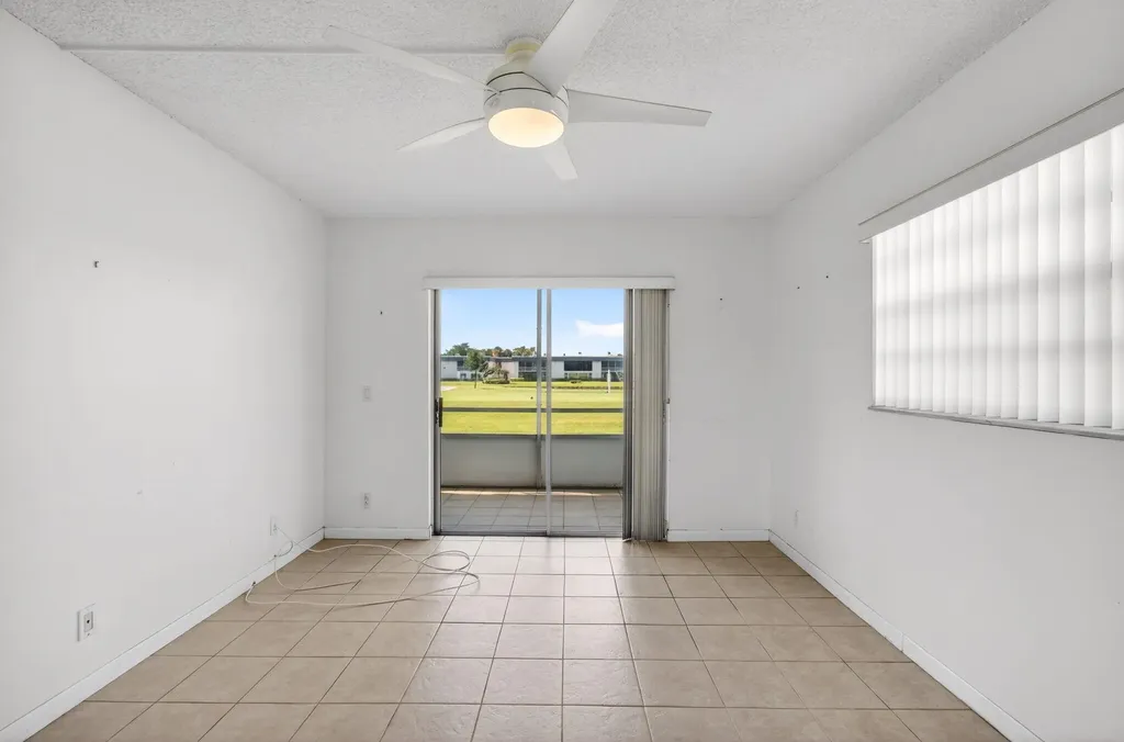 167 Normandy Delray Beach FL 33484
