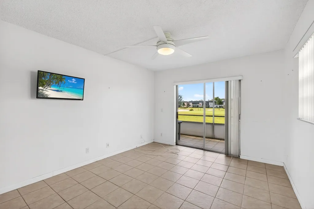167 Normandy Delray Beach FL 33484