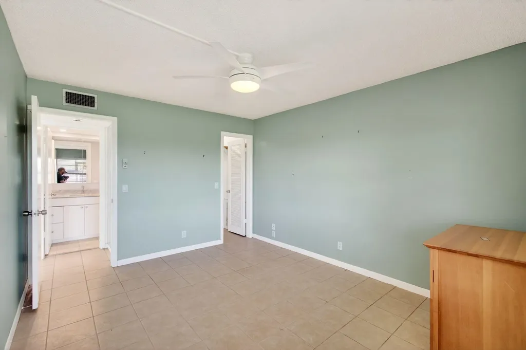 167 Normandy Delray Beach FL 33484