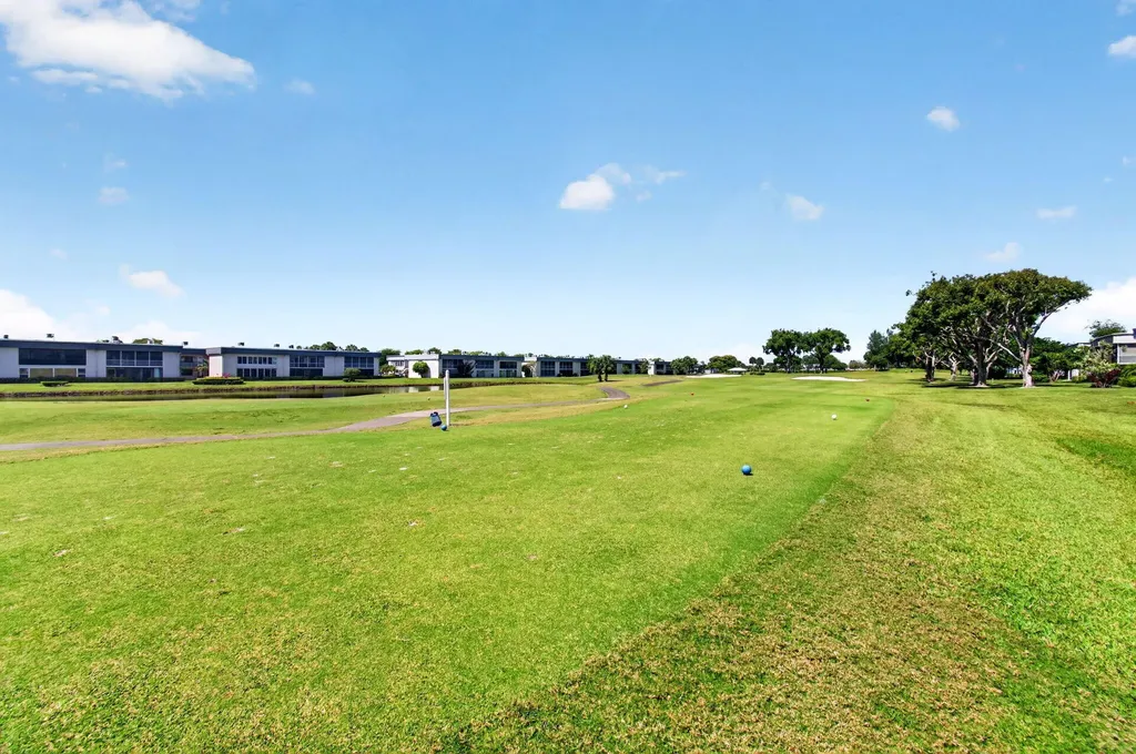 167 Normandy Delray Beach FL 33484
