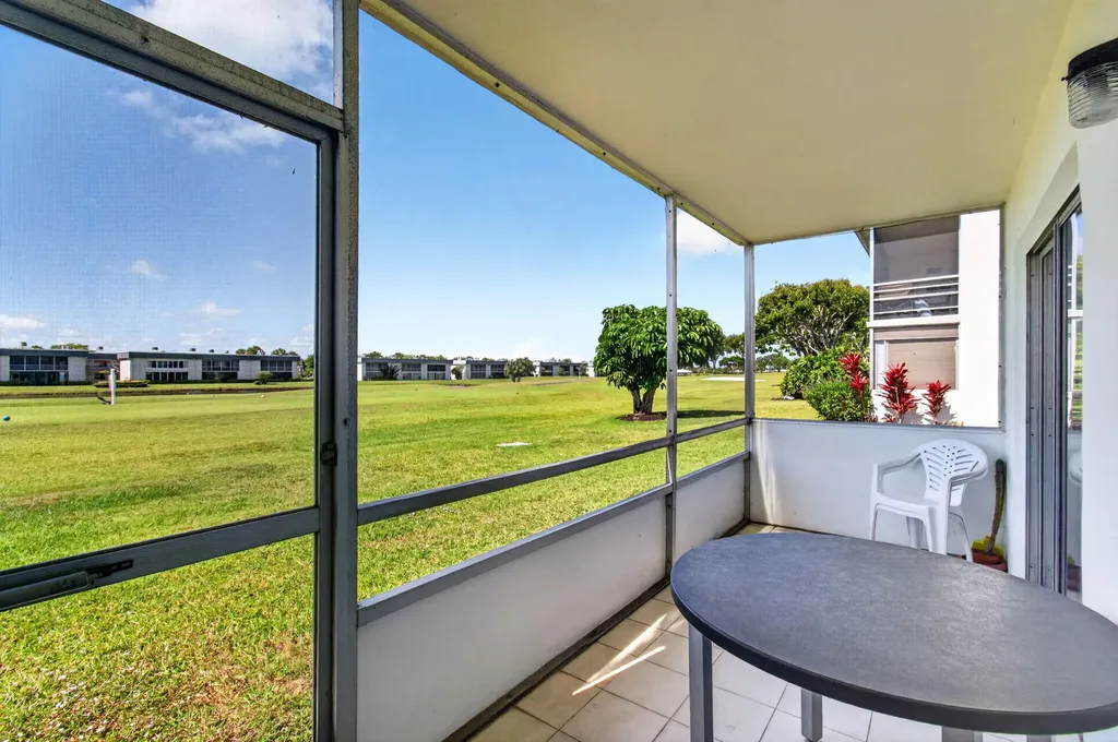 167 Normandy Delray Beach FL 33484