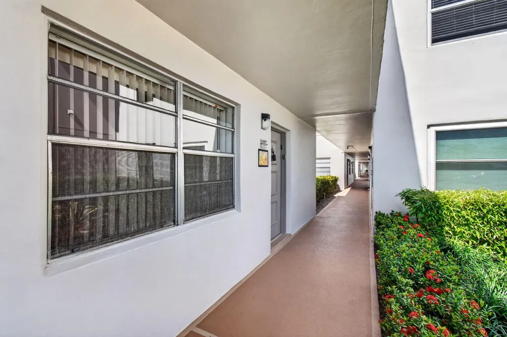 167 Normandy Delray Beach FL 33484
