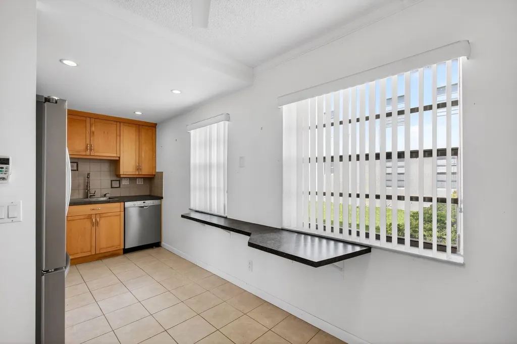 167 Normandy Delray Beach FL 33484