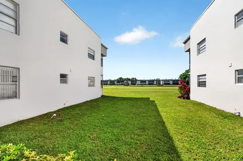 167 Normandy Delray Beach FL 33484