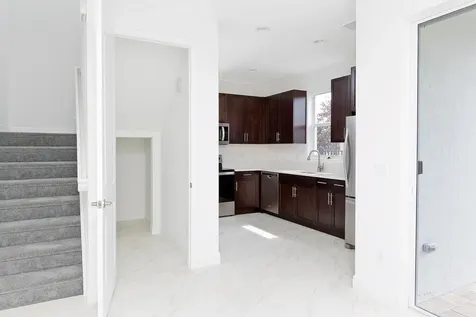 6979 Pines Circle Coconut Creek FL 33073