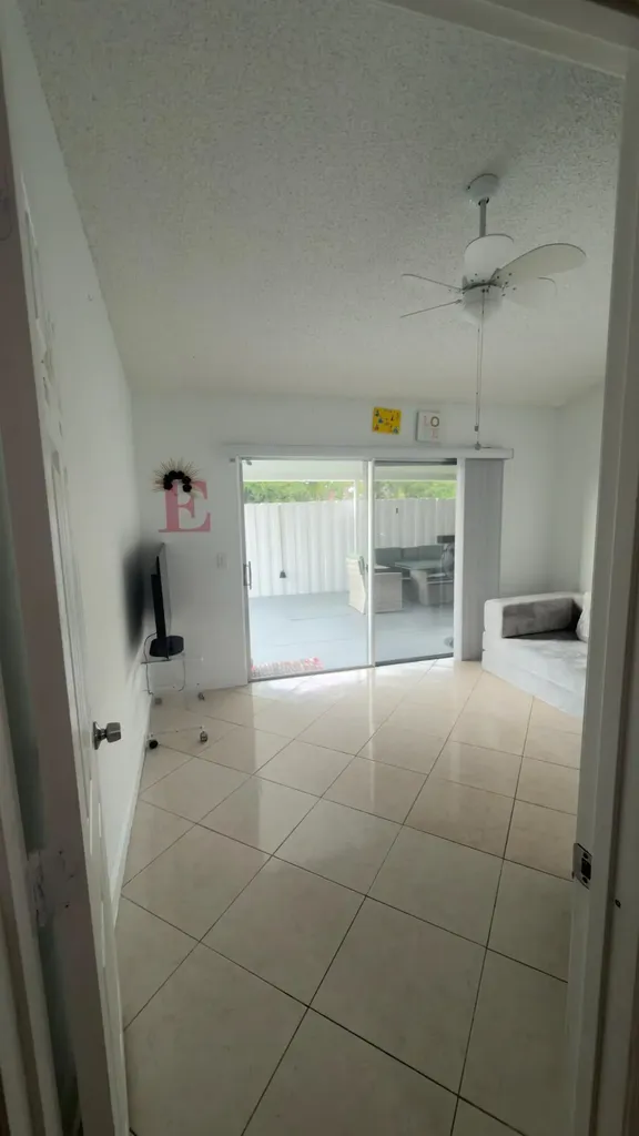 1570 Royal Forest Court West Palm Beach FL 33406