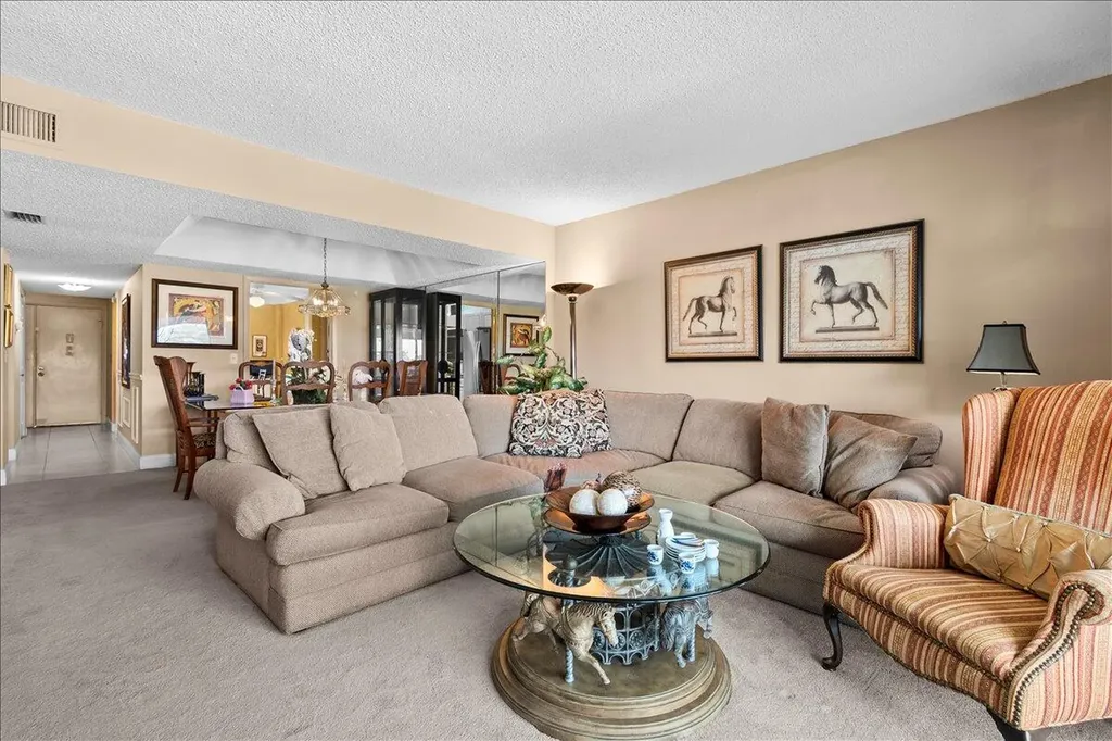 6768 N 10th Avenue Lake Worth FL 33467
