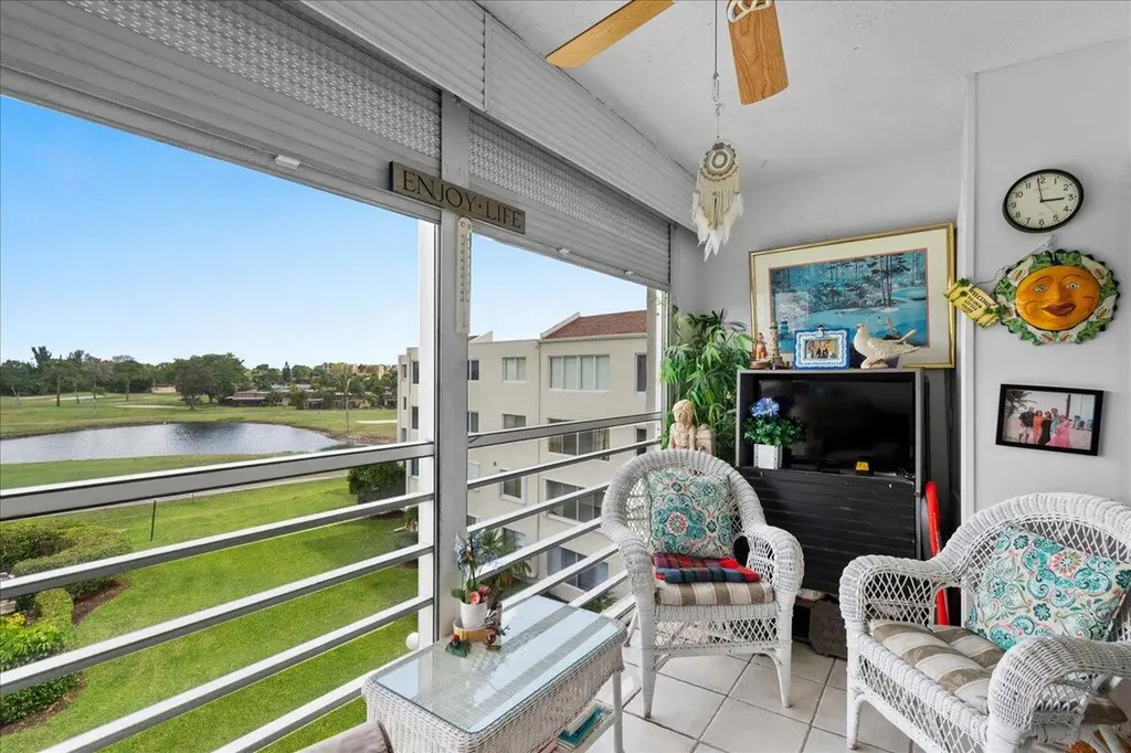 6768 N 10th Avenue Lake Worth FL 33467