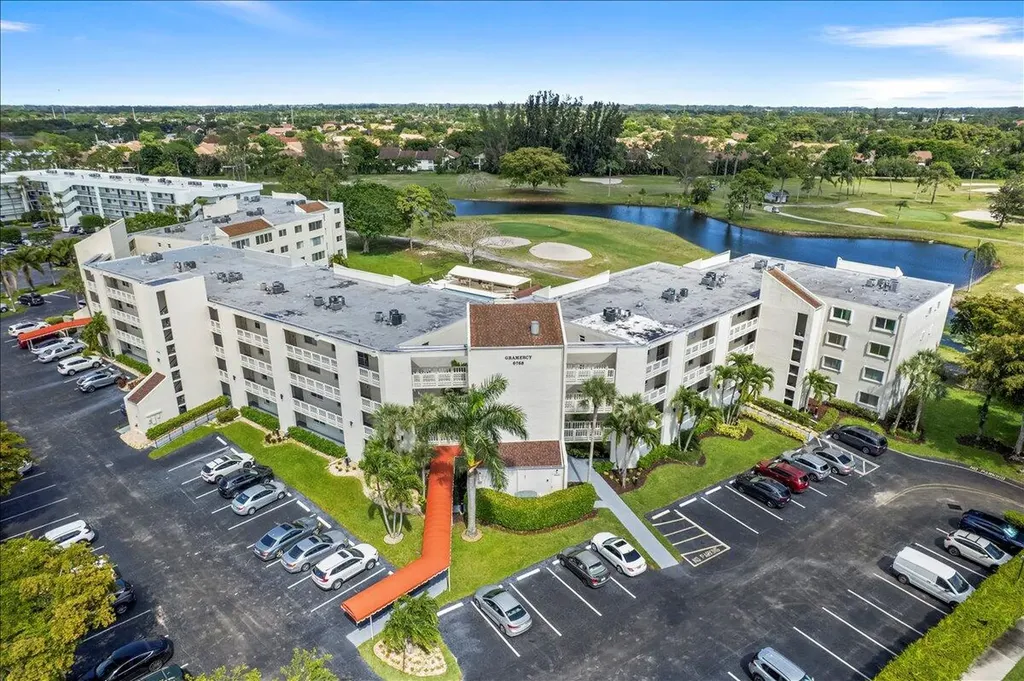6768 N 10th Avenue Lake Worth FL 33467