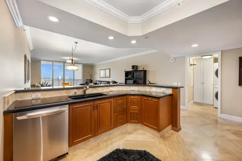 2640 Lake Shore Drive Riviera Beach FL 33404