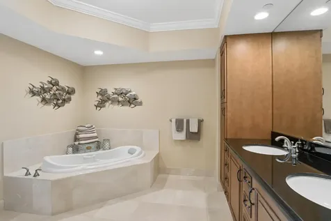 2640 Lake Shore Drive Riviera Beach FL 33404