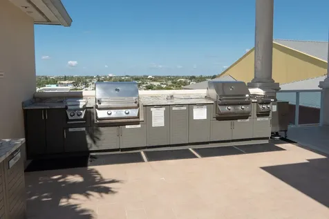 2640 Lake Shore Drive Riviera Beach FL 33404