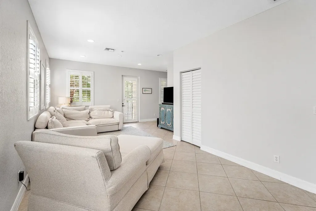 265 Indian Creek Parkway Jupiter FL 33458