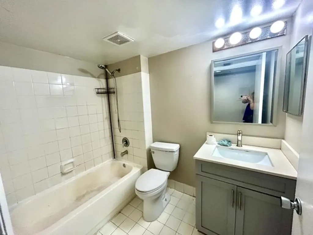 741 N Pine Island Road Plantation FL 33324