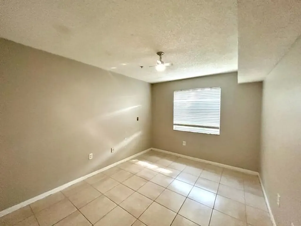 741 N Pine Island Road Plantation FL 33324