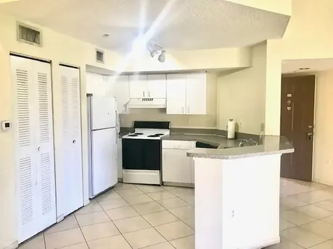 741 N Pine Island Road Plantation FL 33324