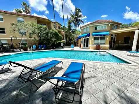741 N Pine Island Road Plantation FL 33324