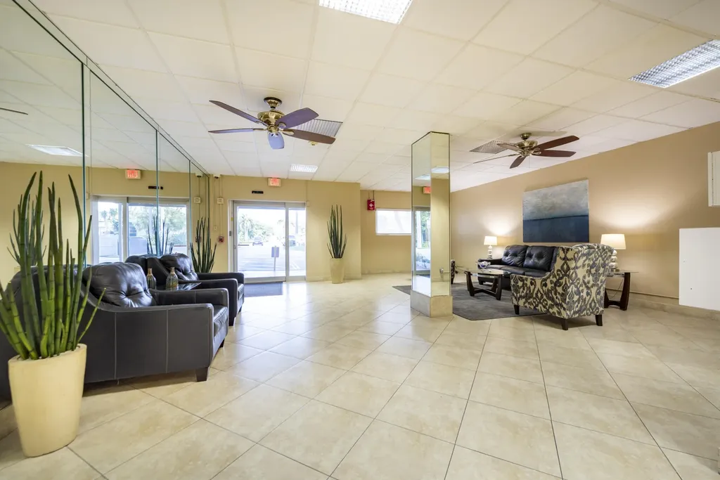 900 NE 18th Avenue Fort Lauderdale FL 33304