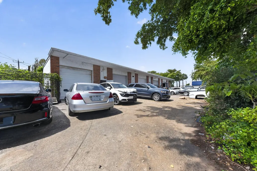 824 NE 3rd Street Boynton Beach FL